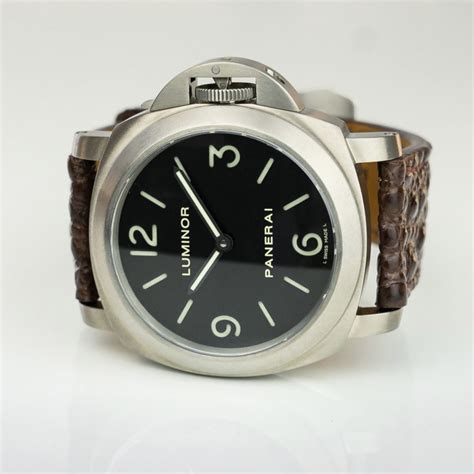 panerai luminor base 44 titanium pam176 g series|luminor titanio pam 176.